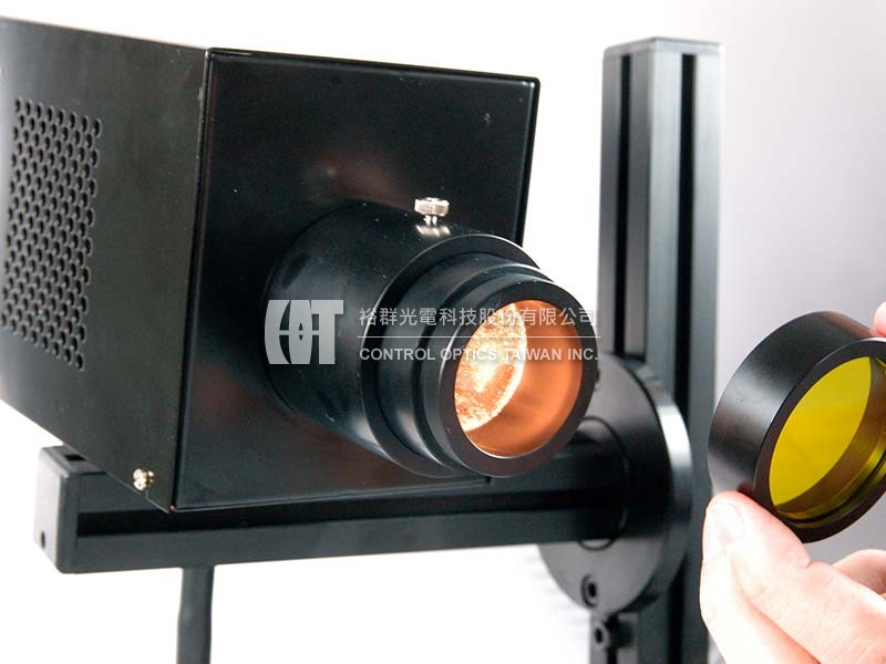 Light source and optical equipment-Control Optics Taiwan, Inc