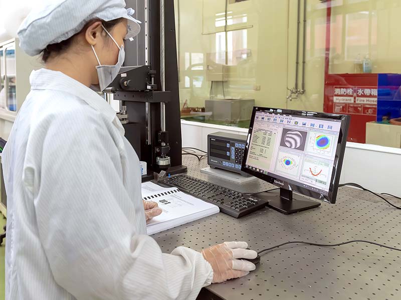 環境介紹-裕群光電科技股份有限公司