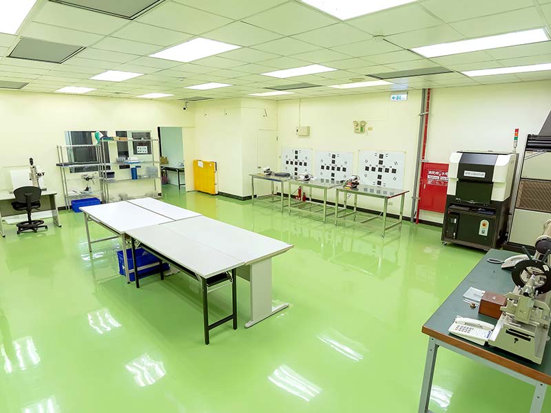 環境介紹-裕群光電科技股份有限公司