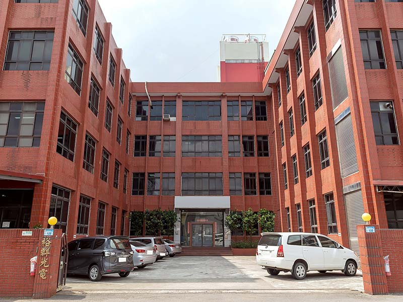 環境介紹-裕群光電科技股份有限公司