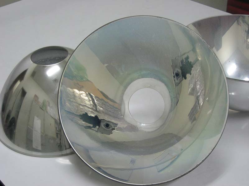 反光碗燈杯- 裕群光電科技股份有限公司