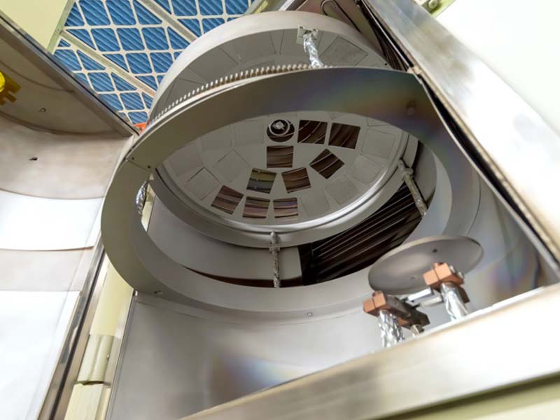 伞架- 裕群光电科技股份有限公司